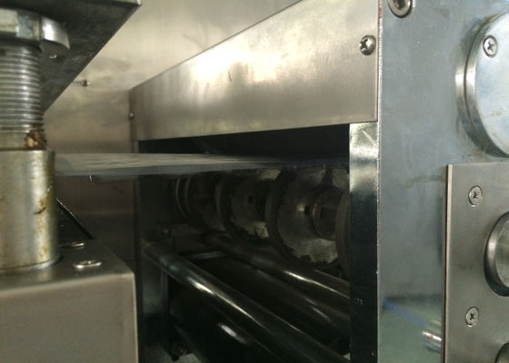 Bahan kemasan disimpan Aluminium Farmasi Blister Packaging Machine Sistem PRC